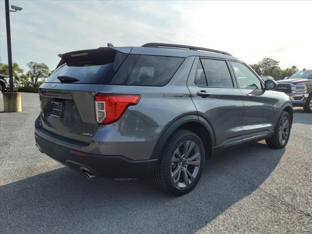 2021 Ford Explorer XLT - Photo 4