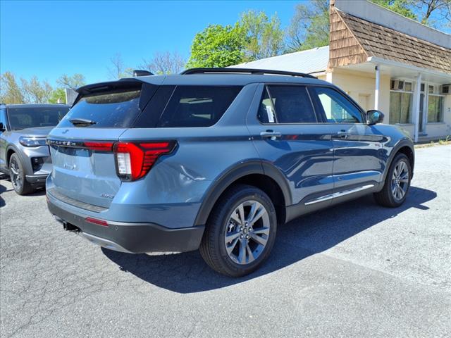 2025 Ford Explorer Active - Photo 4