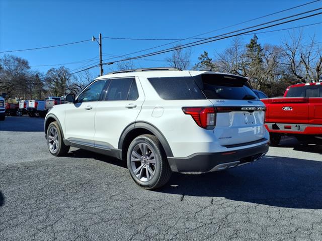 2025 Ford Explorer Active - Photo 4