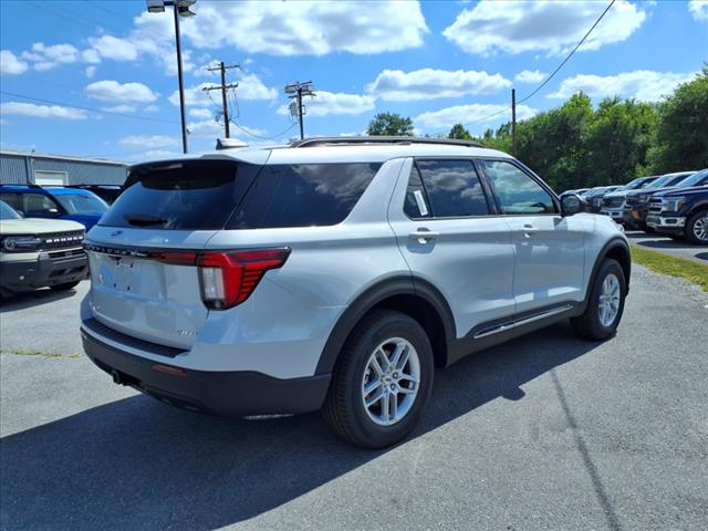 2025 Ford Explorer Active - Photo 4