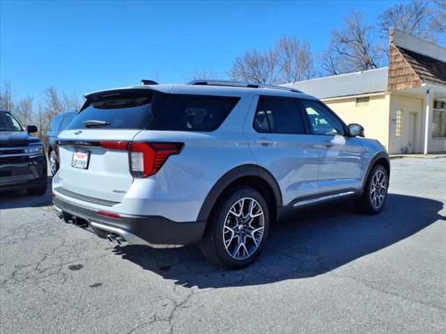 2025 Ford Explorer Platinum - Photo 4