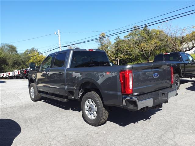 2024 Ford F-250 Super Duty XLT - Photo 4