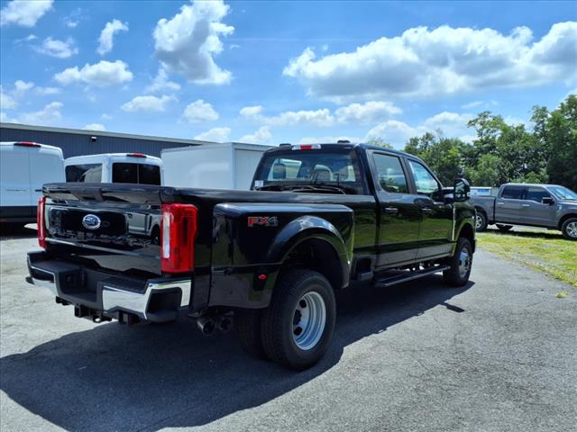 2025 Ford F-350 Super Duty XL - Photo 4