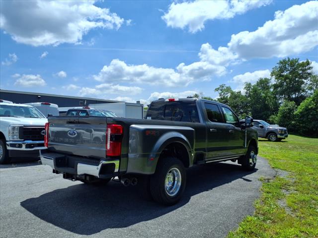 2025 Ford F-350 Super Duty Lariat - Photo 4