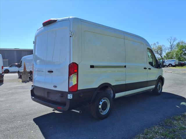 2025 Ford Transit 250 - Photo 4