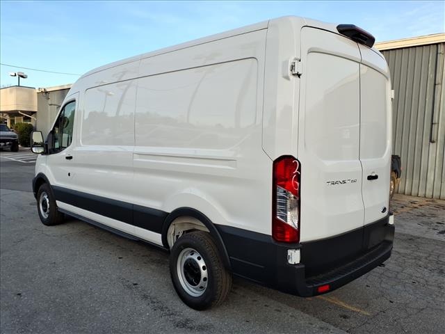 2025 Ford Transit 250 - Photo 4