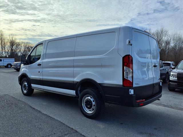 2024 Ford Transit 250 - Photo 4