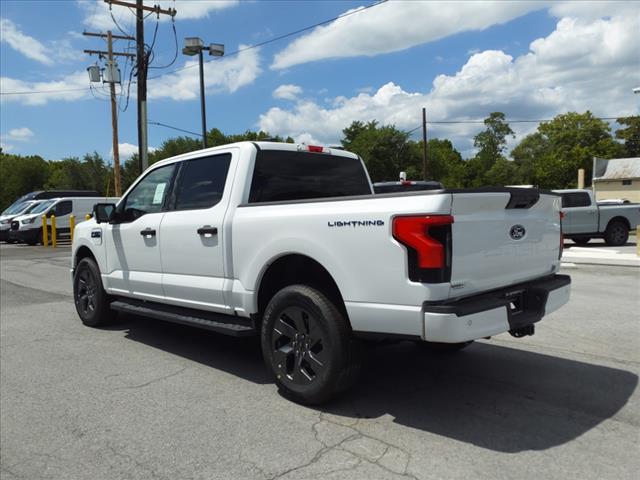 2024 Ford F-150 Lightning XLT - Photo 4