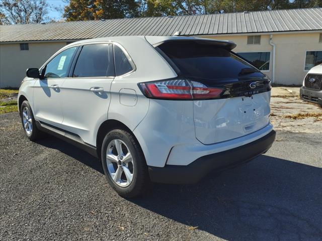 2024 Ford Edge SE - Photo 4