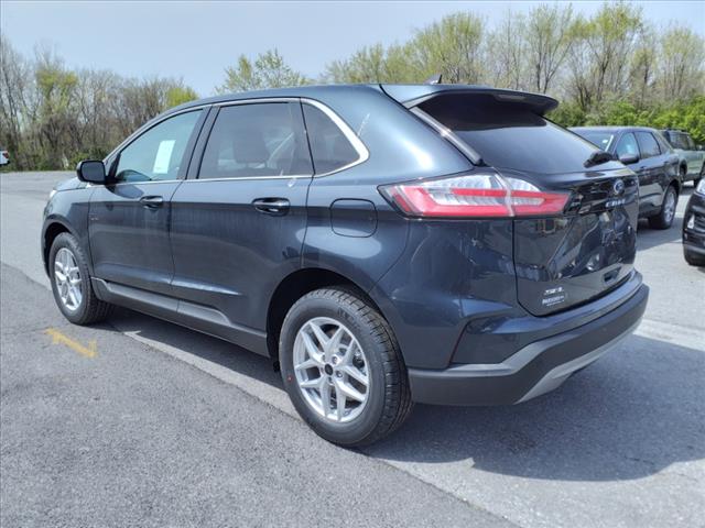 2024 Ford Edge SEL - Photo 4