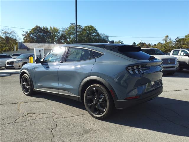 2024 Ford Mustang Mach-E Select - Photo 4