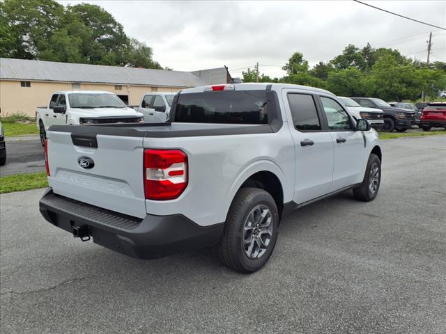 2025 Ford Maverick XLT - Photo 4