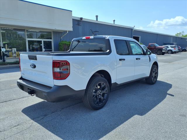 2025 Ford Maverick XLT - Photo 4