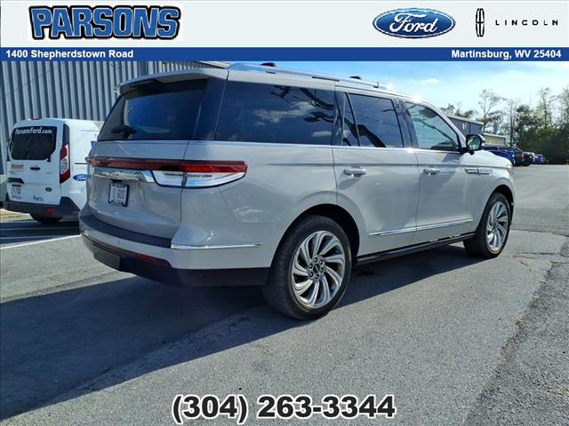 2023 Lincoln Navigator Reserve - Photo 4