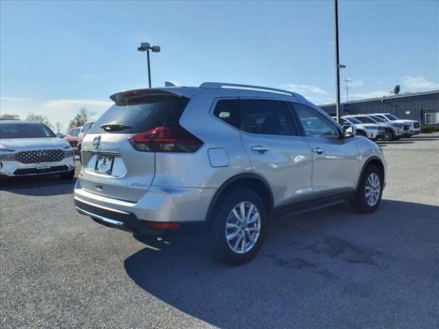 2020 Nissan Rogue SV - Photo 4