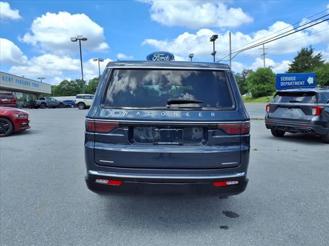 2023 Jeep Wagoneer L Series III - Photo 5