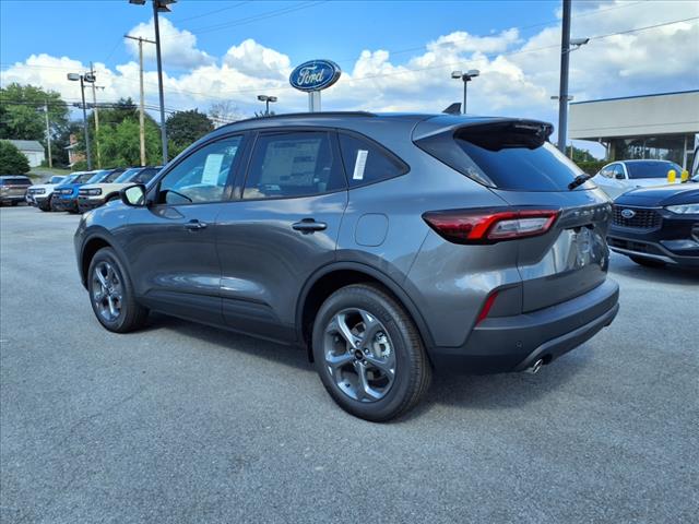 2025 Ford Escape ST-Line - Photo 5