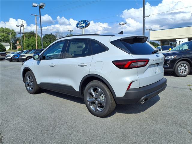 2025 Ford Escape ST-Line - Photo 5