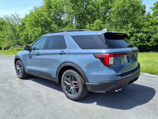2025 Ford Explorer ST - Photo 5
