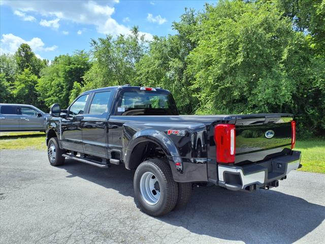 2025 Ford F-350 Super Duty XL - Photo 5