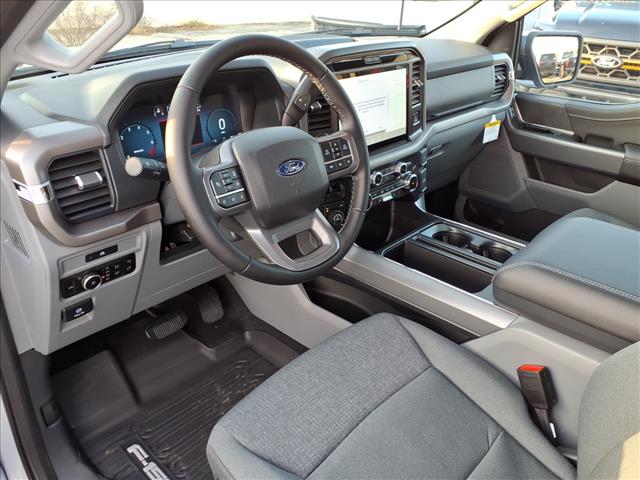 2025 Ford F-150 XLT - Photo 5