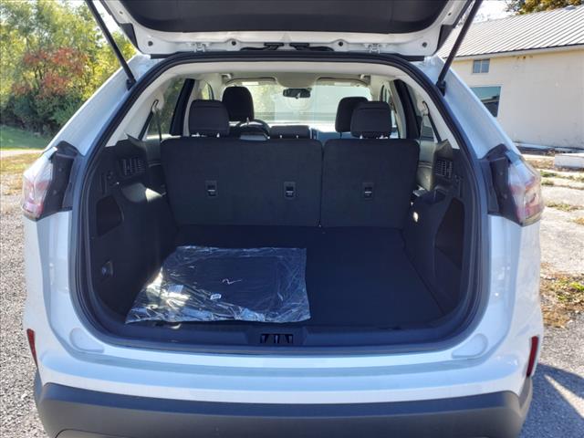 2024 Ford Edge SE - Photo 5