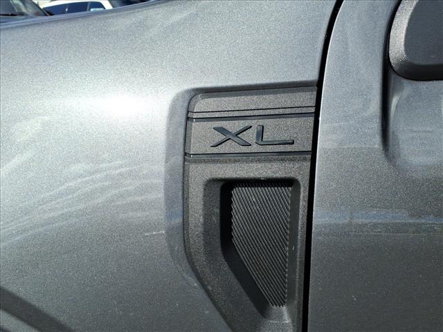 2025 Ford Maverick XL - Photo 5