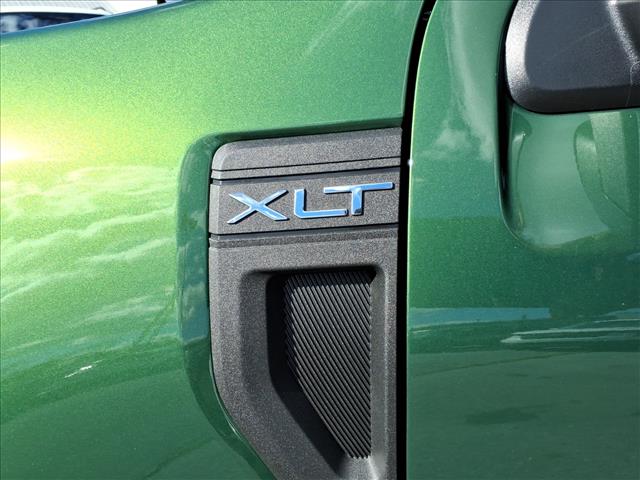 2025 Ford Maverick XLT - Photo 5