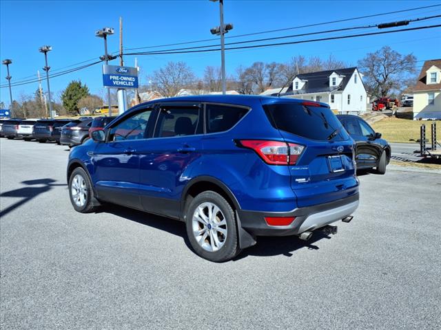 2017 Ford Escape SE - Photo 6