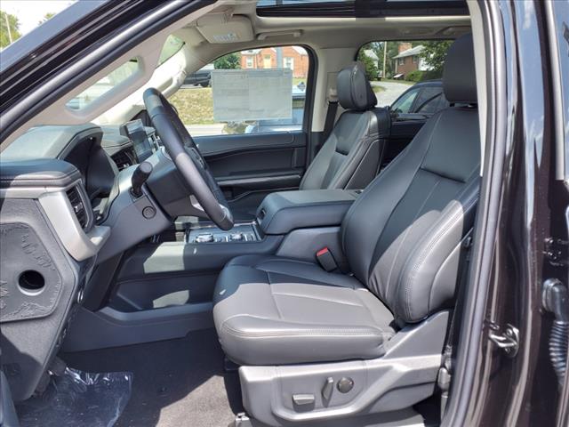 2024 Ford Expedition MAX XLT - Photo 6