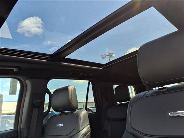 2025 Ford Expedition Platinum - Photo 6