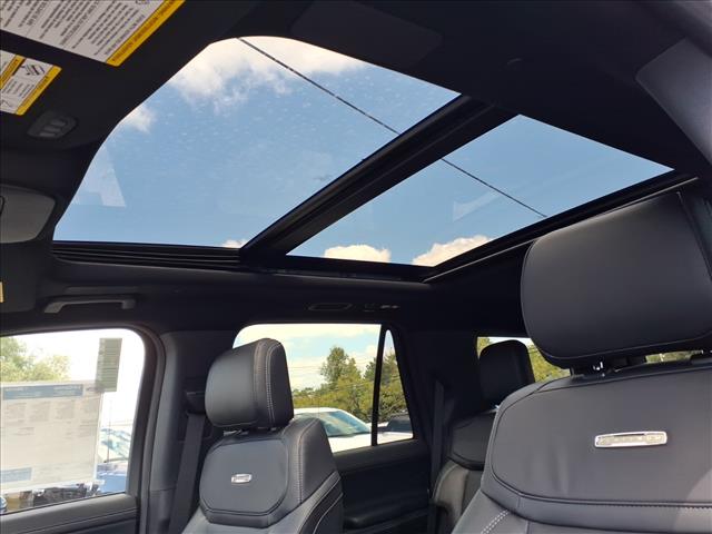 2025 Ford Expedition Platinum - Photo 6