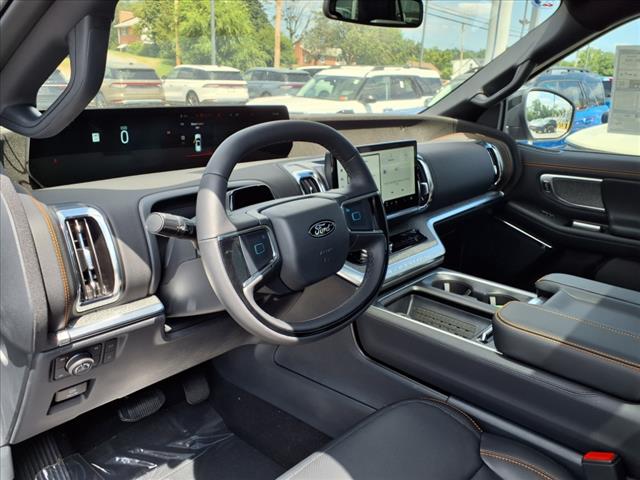 2025 Ford Expedition Tremor - Photo 6