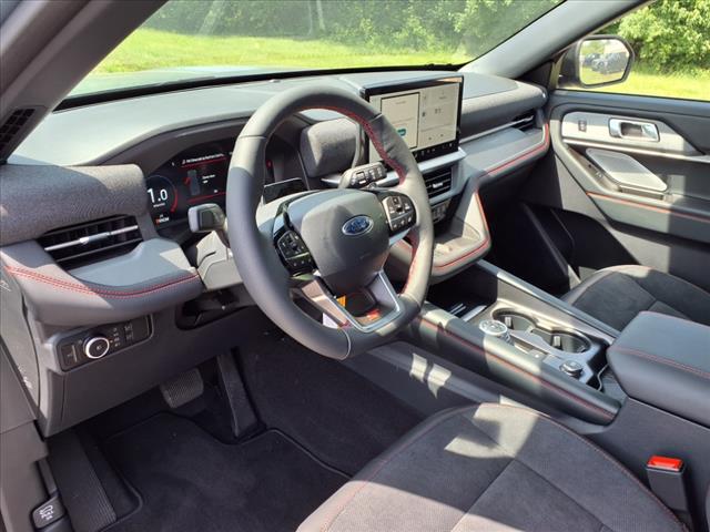 2025 Ford Explorer ST - Photo 6
