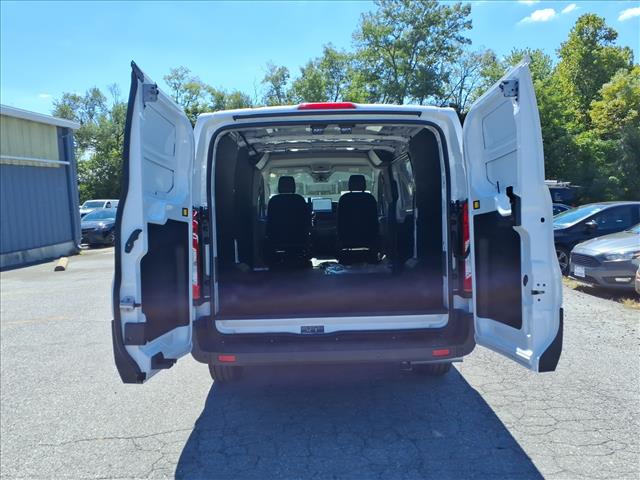 2025 Ford Transit 250 - Photo 6