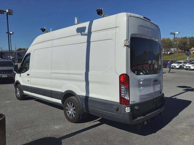 2017 Ford Transit 350 - Photo 6