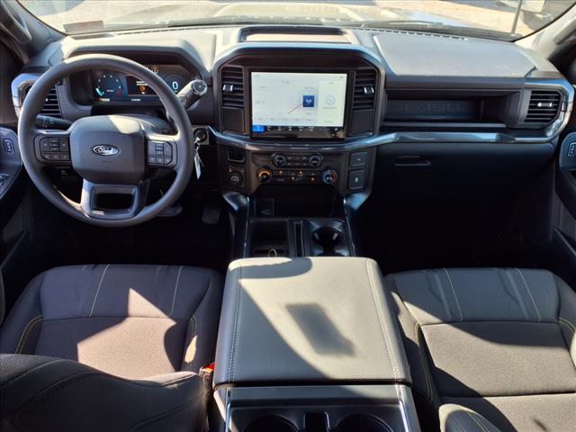 2025 Ford F-150 STX - Photo 6