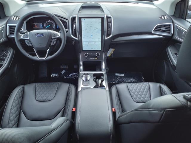 2024 Ford Edge Titanium - Photo 6
