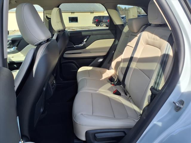 2025 Lincoln Corsair Premiere - Photo 6