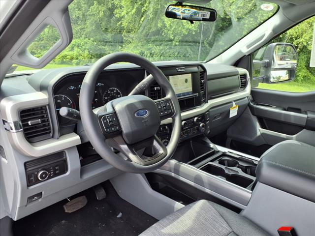 2025 Ford F-350 Super Duty XLT - Photo 7
