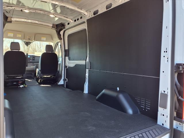 2025 Ford Transit 250 - Photo 7