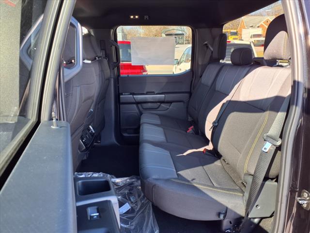 2025 Ford F-150 STX - Photo 7