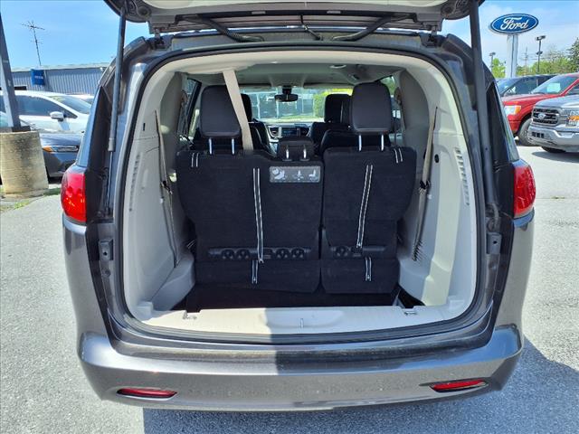2021 Chrysler Voyager LXi - Photo 7