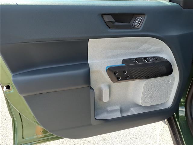 2025 Ford Maverick XLT - Photo 7