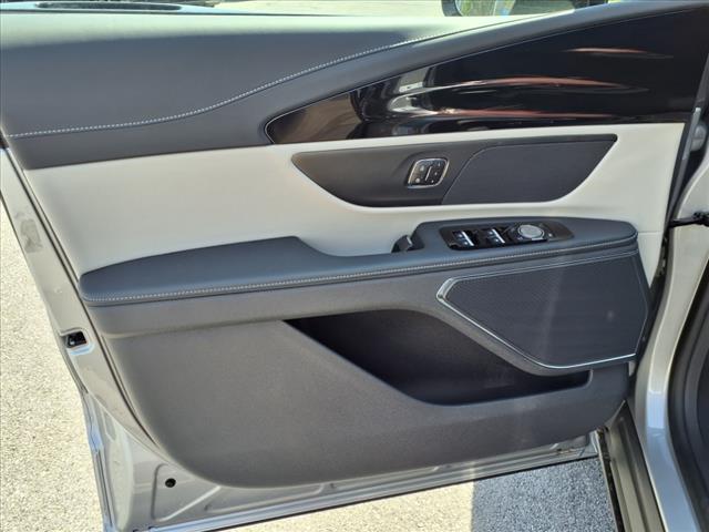 2025 Lincoln Nautilus Hybrid Premiere - Photo 7