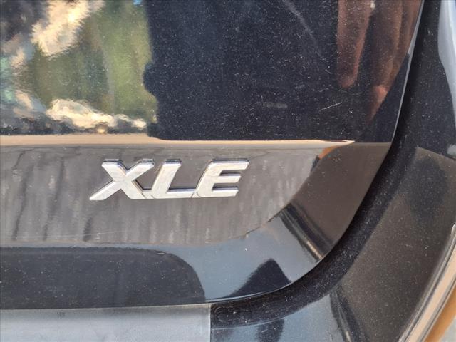 2015 Toyota Sienna XLE 8-Passenger - Photo 7