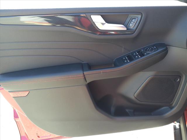 2024 Ford Escape ST-Line - Photo 8
