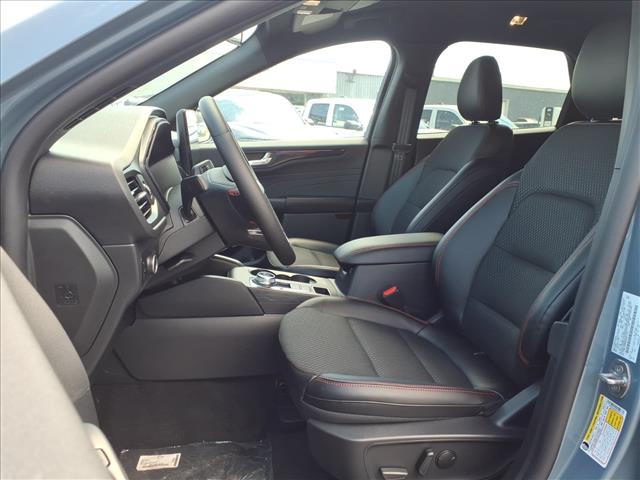 2025 Ford Escape ST-Line - Photo 8