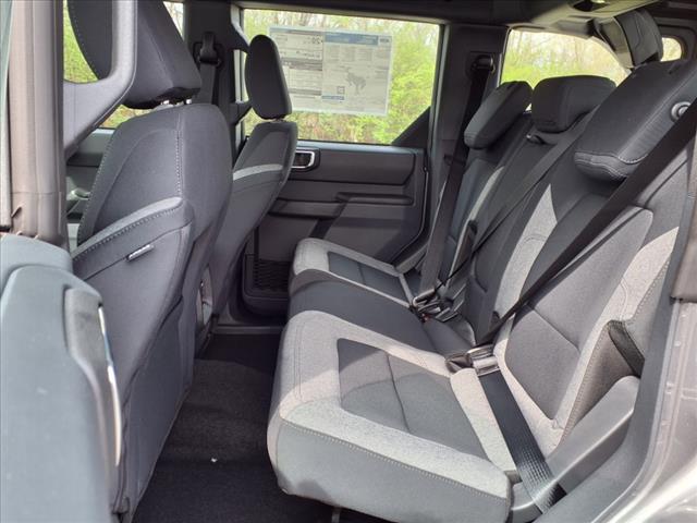 2025 Ford Bronco Base - Photo 8