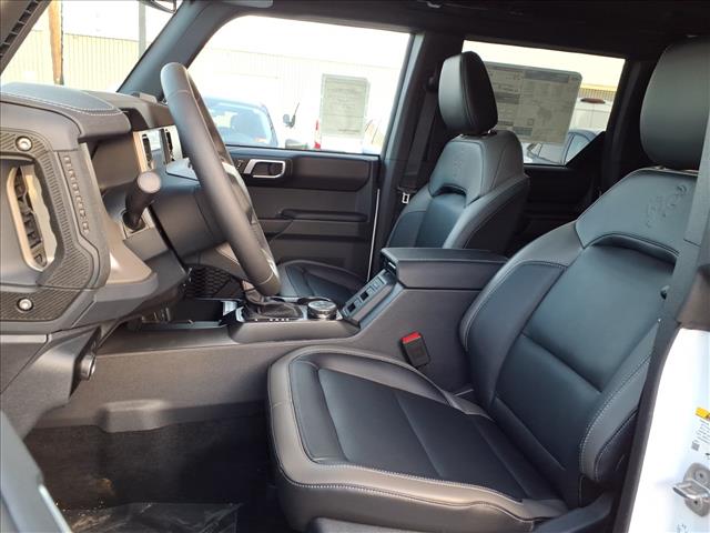 2025 Ford Bronco Outer Banks - Photo 8